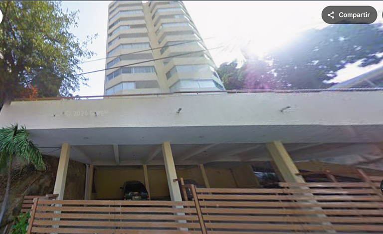 Spacious with 2 bedrooms, 2 bathrooms, and parking