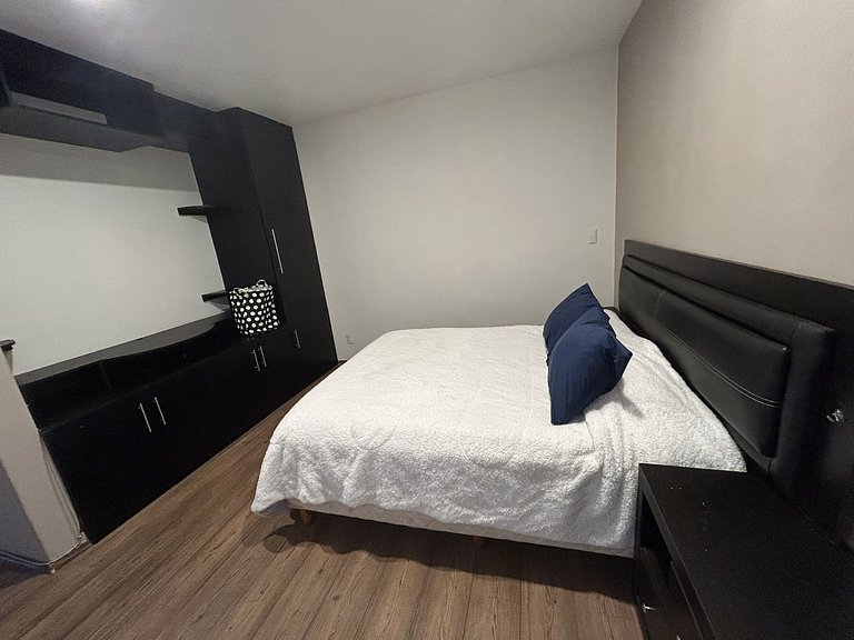 Apartment 30 meters from Paseo de la Reforma, Mexico City