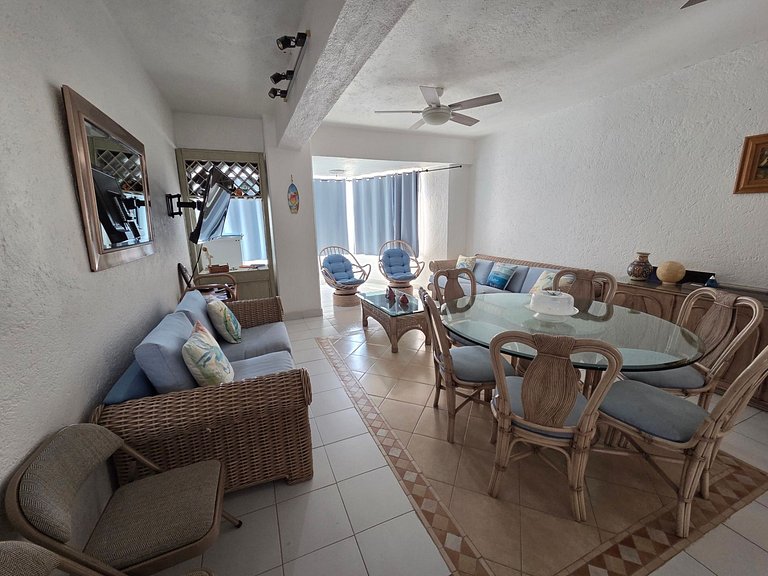 Spacious with 2 bedrooms, 2 bathrooms, and parking